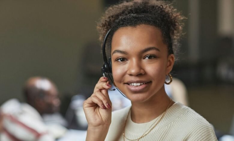 business assistance customer service